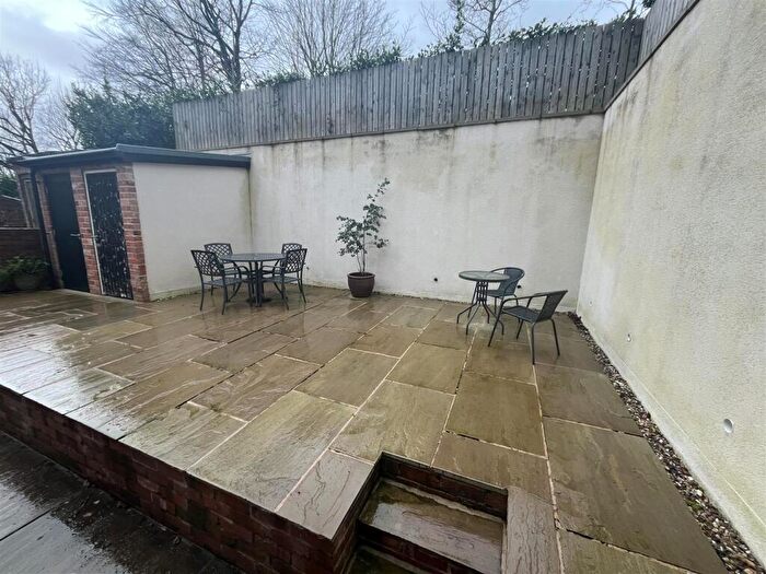 1 Bedroom Semi-Detached House To Rent In Chorley Road, Sheffield, S10