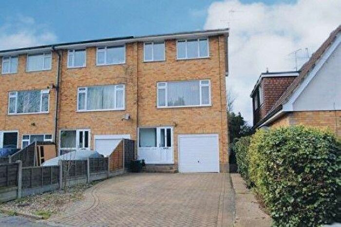 4 Bedroom Terraced House To Rent In Priorywood Drive, Leigh-on-Sea, SS9