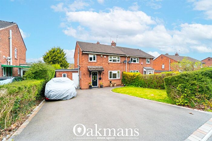 4 Bedroom Semi Detached House For Sale In Bear Hill, Alvechurch, Birmingham, Worcestershire, B48