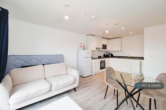 1 Bedroom Flat To Rent In Strutt House, Derby, DE1