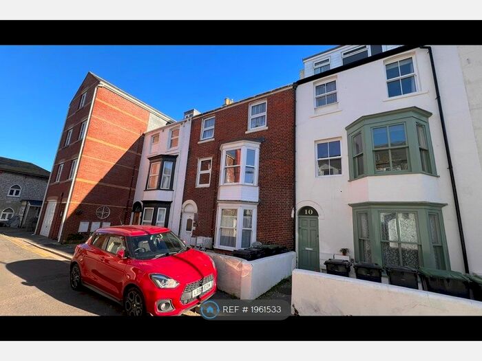 2 Bedroom Flat To Rent In Turton Street, Weymouth, DT4