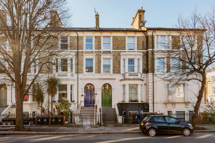 2 Bedroom Flat To Rent In Horn Lane, London, W3