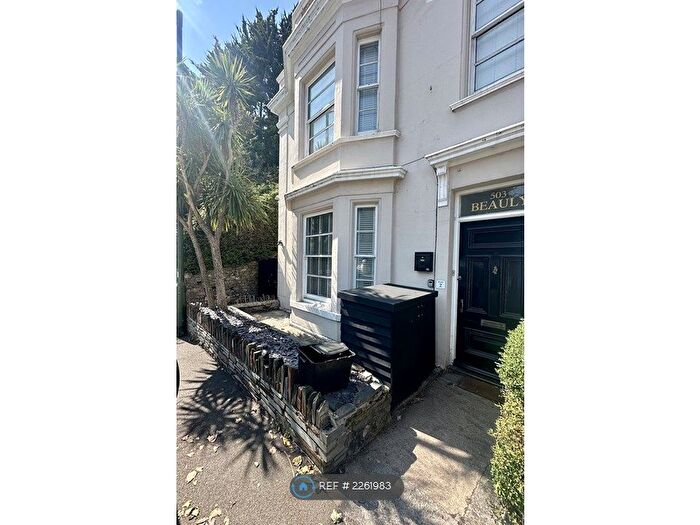 2 Bedroom Flat To Rent In Babbacombe Road, Torquay, TQ1