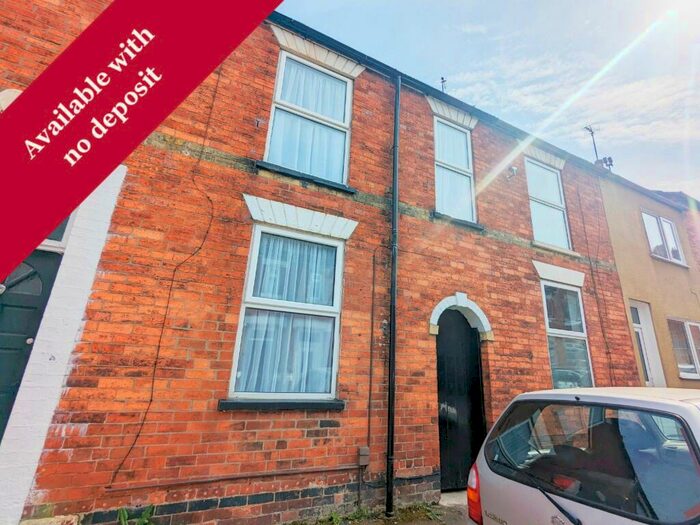 2 Bedroom Terraced House To Rent In College Street, Grantham, NG31