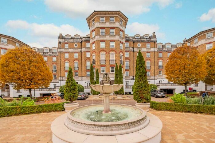 2 Bedroom Flat To Rent In Chapman Square, Wimbledon Common, London, SW19