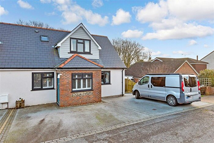 3 Bedroom Semi-Detached House For Sale In The Avenue, St. Margaret's At Cliffe, Kent, CT15
