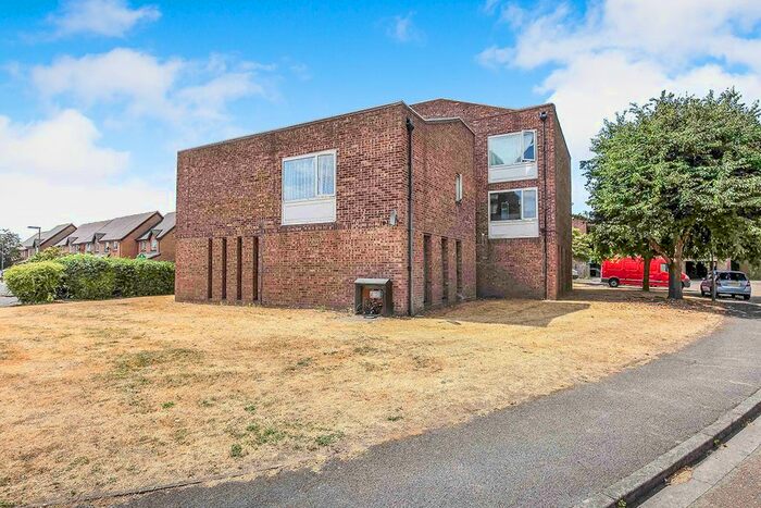 Studio To Rent In Whitley Close, Stanwell, Staines-Upon-Thames, Middlesex, TW19