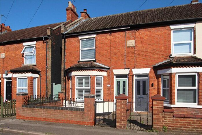 2 Bedroom Semi-Detached House To Rent In Brooklands Road, Bletchley, Buckinghamshire, MK2