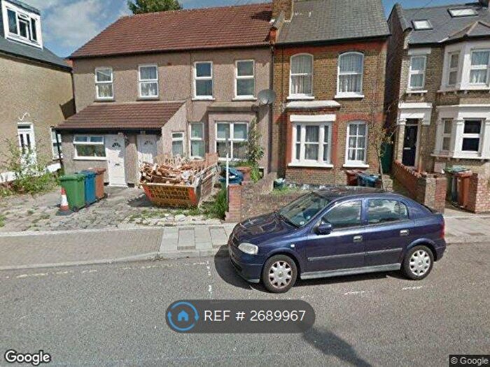 3 Bedroom Maisonette To Rent In Canning Road, Harrow Wealdstone, HA3