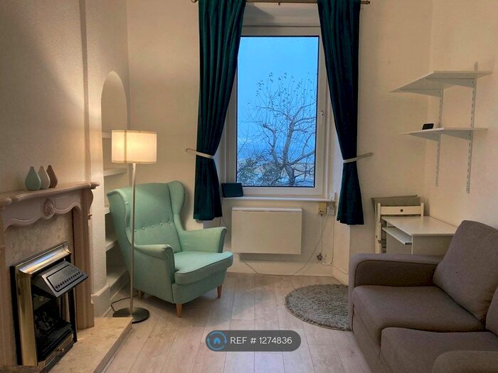 1 Bedroom Flat To Rent In Kings Road, Edinburgh EH15