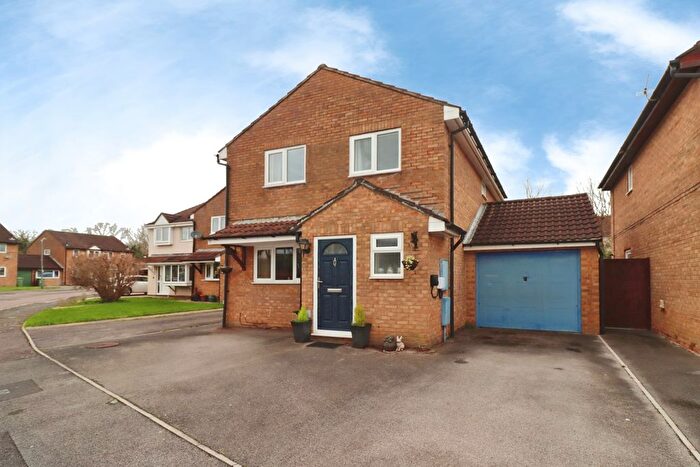 4 Bedroom Detached House For Sale In Parnall Crescent, Yate, Bristol, BS37