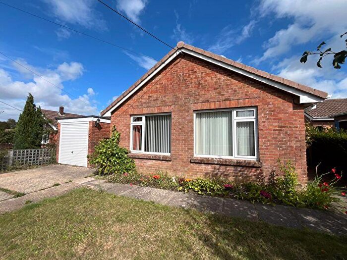 3 Bedroom Detached Bungalow For Sale In Hollow Oak Road, Stoborough, Wareham, BH20