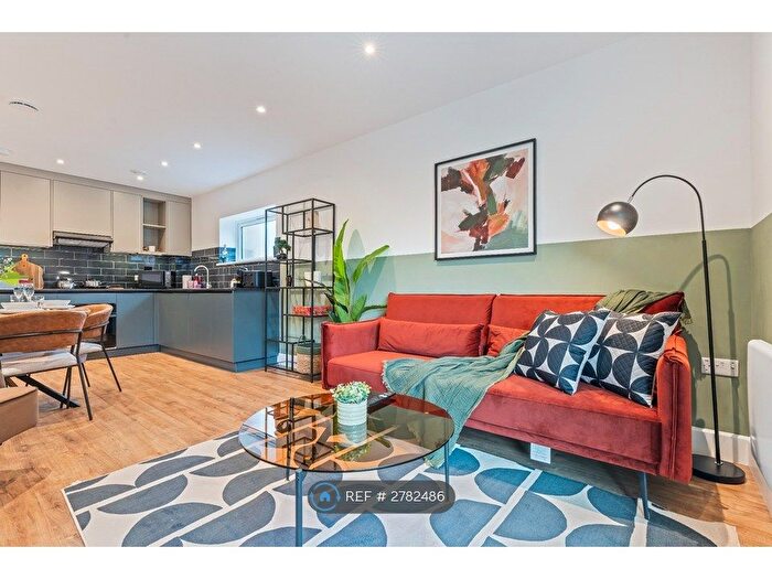 2 Bedroom Flat To Rent In Southampton Street, Reading, RG1