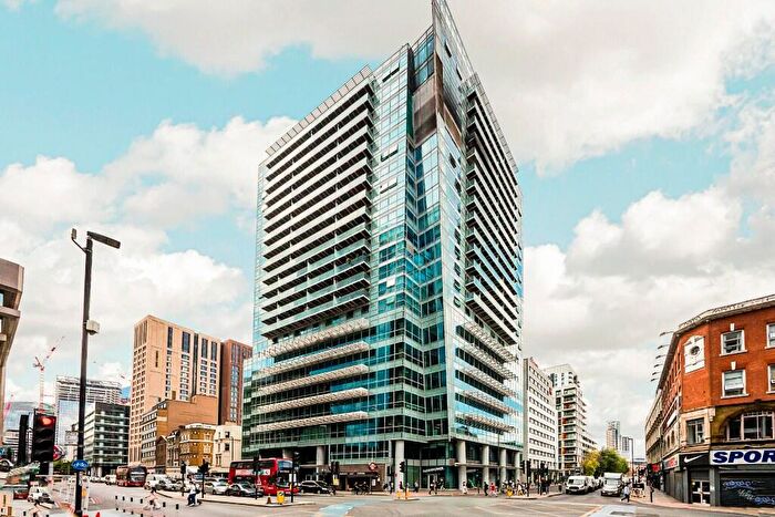 1 Bedroom Apartment For Sale In Whitechapel High Street, London, E1