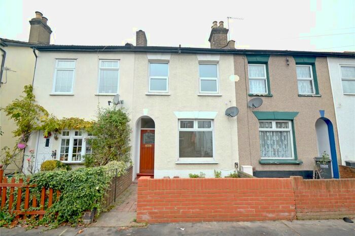 3 Bedroom Terraced House To Rent In Davidson Road, Croydon, CR0