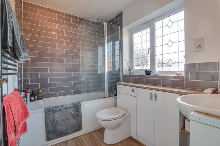 2 Bedroom End Of Terrace House For Sale In Hulton Close, Waterside Park, SO19