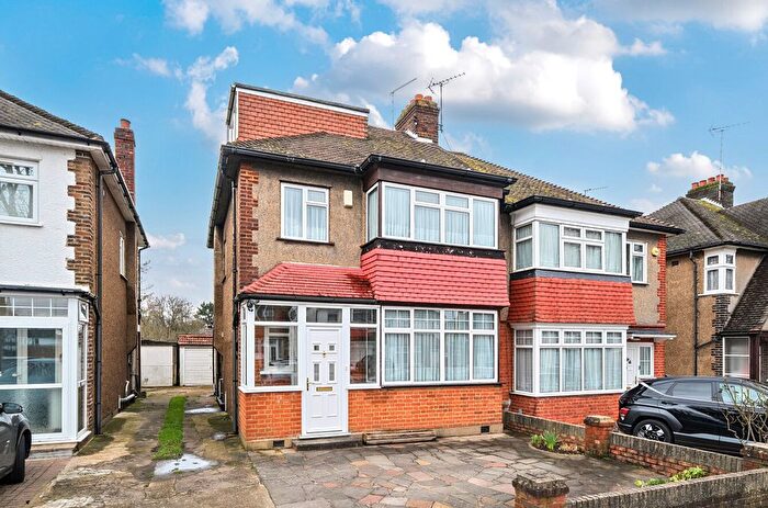 4 Bedroom Semi Detached House For Sale In Carlton Avenue East, Wembley, HA9