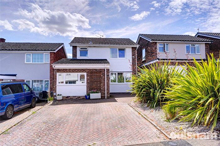 4 Bedroom Detached House For Sale In Primsland Drive, Droitwich, WR9
