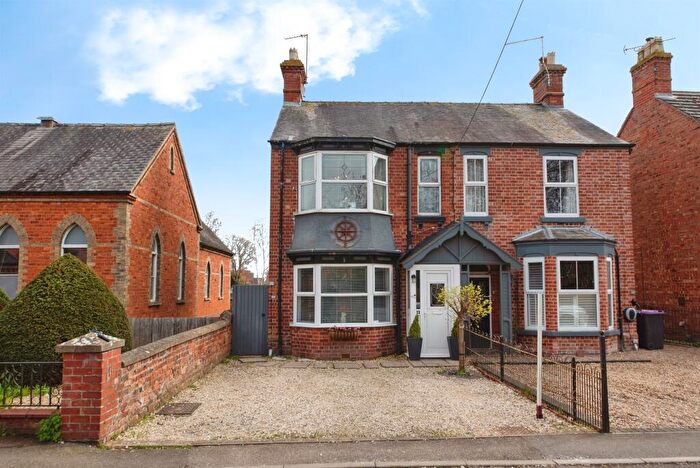 3 Bedroom Semi Detached House For Sale In Chestnut Street, Ruskington, Sleaford, NG34