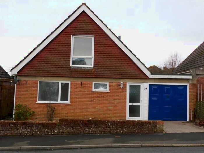 2 Bedroom Detached Bungalow To Rent In Burroughes Avenue, Yeovil, Somerset, BA21