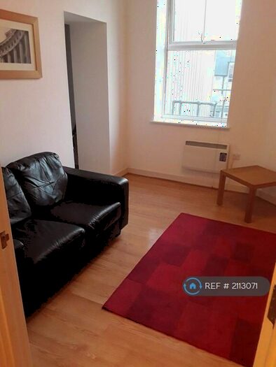 1 Bedroom Flat To Rent In Mcilroys Building, Reading, RG1