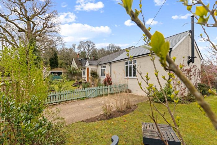 3 Bedroom Bungalow For Sale In School Lane, Stedham, GU29