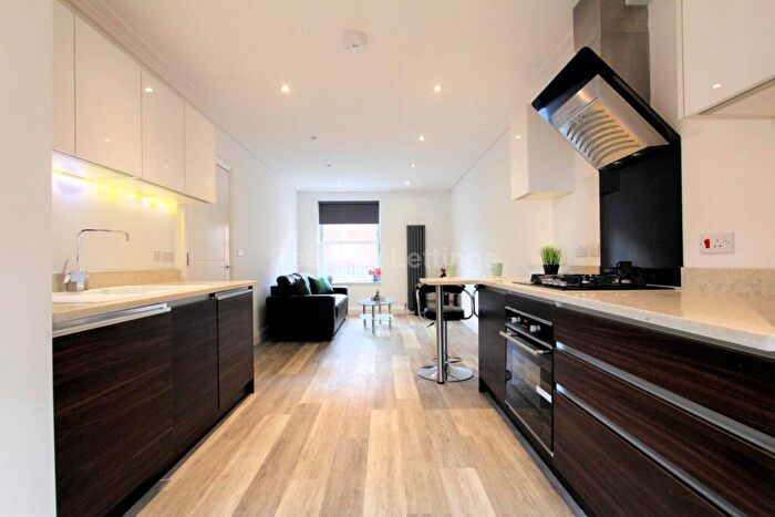 1 Bedroom Apartment To Rent In Oxford Road, Reading, RG1