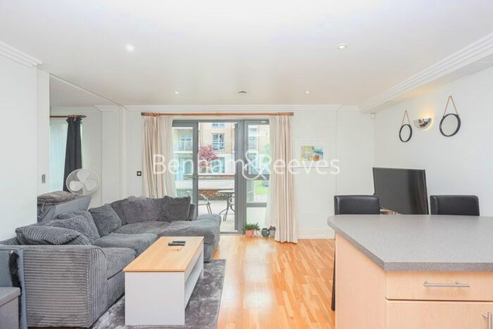 1 Bedroom Flat To Rent In Brentford Lock, Brentford, TW8