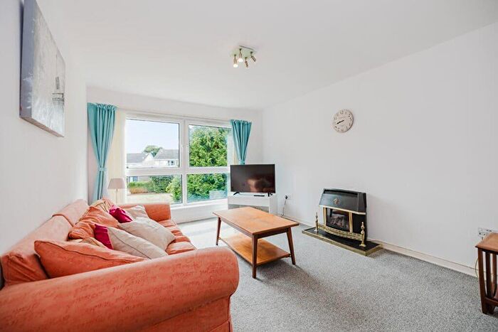 2 Bedroom Flat To Rent In L Mortonhall Park Place, Edinburgh, EH17