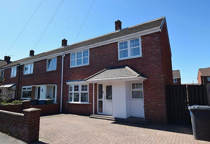 3 Bedroom End Terrace House For Sale In Turner Avenue, South Shields, NE34