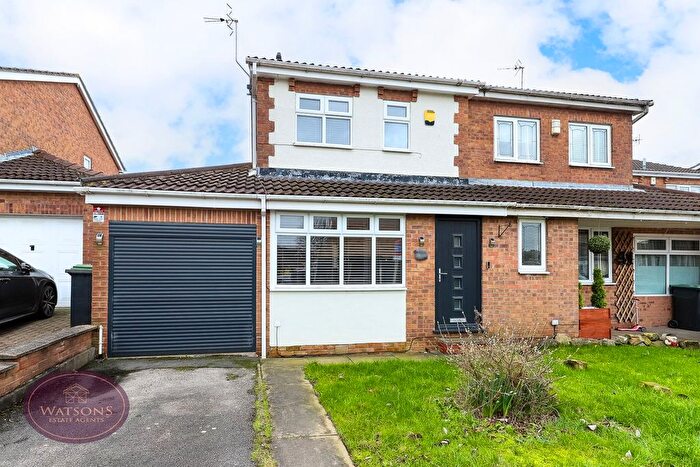 3 Bedroom Semi-Detached House For Sale In Acorn Avenue, Giltbrook, Nottingham, NG16