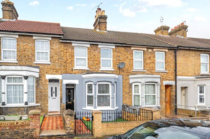 2 Bedroom Terraced House For Sale In Rock Road, Sittingbourne, Kent, ME10