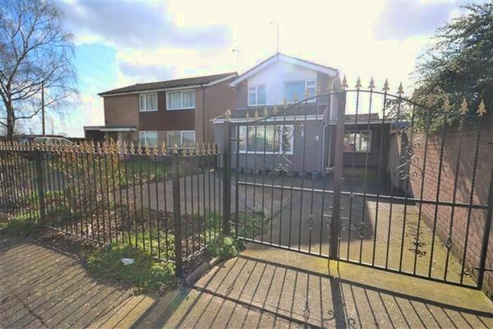 4 Bedroom Property To Rent In Pepys Close, Tilbury, RM18