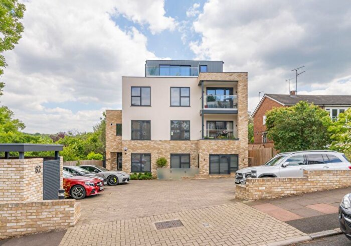 2 Bedroom Flat To Rent In Park Hill Road, Bromley, BR2