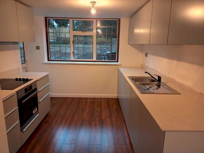 3 Bedroom Detached House To Rent In Links Drive, Radlett, WD7