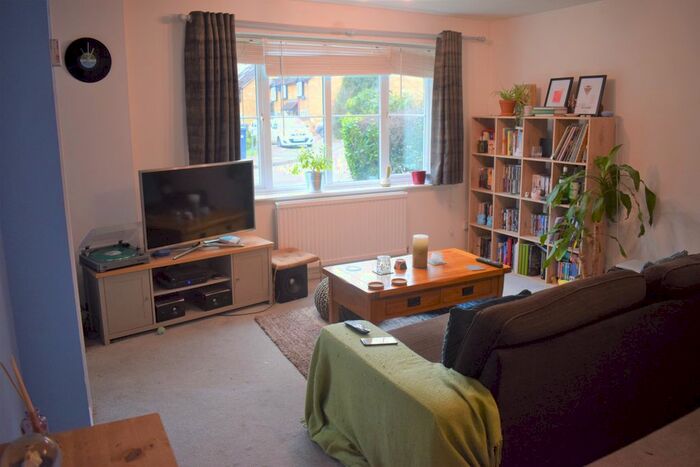 2 Bedroom Flat To Rent In Galdana Avenue, London EN5