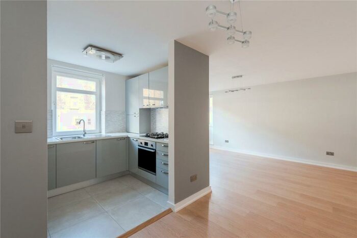 1 Bedroom Flat To Rent In Chester Court, Albany Street, London, NW1