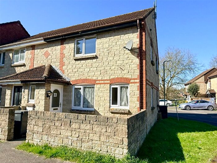 1 Bedroom Terraced House For Sale In Pines Close, Wincanton, Somerset, BA9