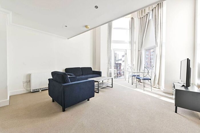 1 Bedroom Flat To Rent In Gunter Grove, Chelsea, London, SW10