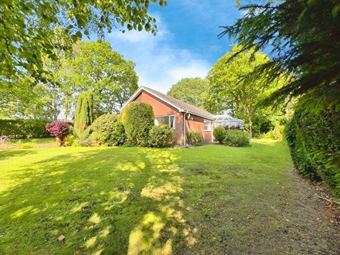 3 Bedroom Bungalow For Sale In Woodlands, Newcastle Upon Tyne, NE20