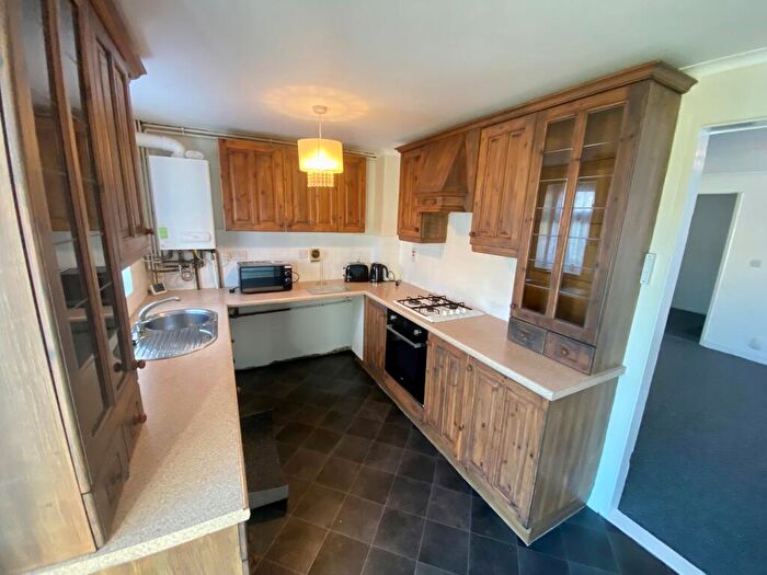 3 Bedroom End Of Terrace House To Rent In Veronica Walk, Clifton, NG11