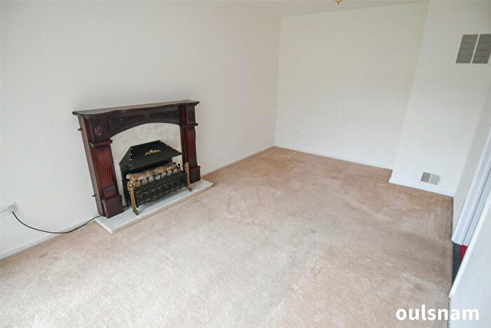 3 Bedroom Terraced House For Sale In Brassie Close, Birmingham, West Midlands, B38
