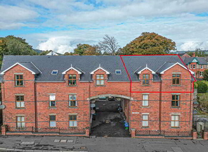 2 Bedroom Apartments For Sale In St James Court, Newtownabbey, BT37
