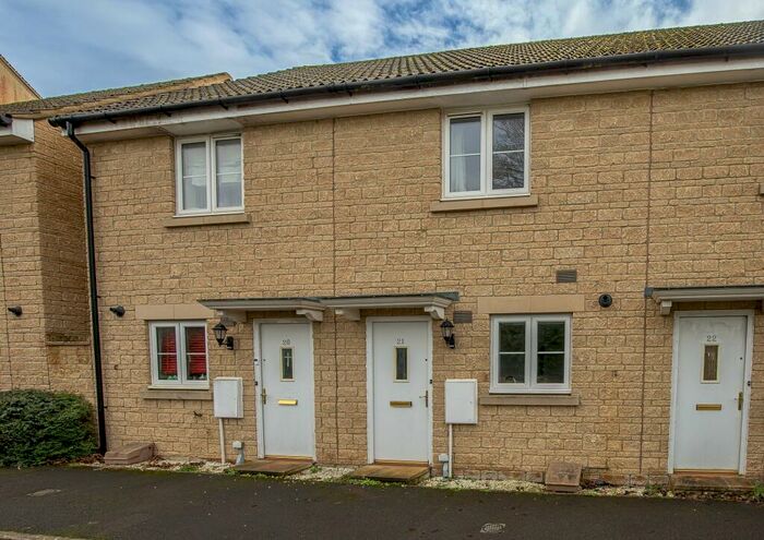 2 Bedroom Terraced House To Rent In Poole Road, Malmesbury, SN16