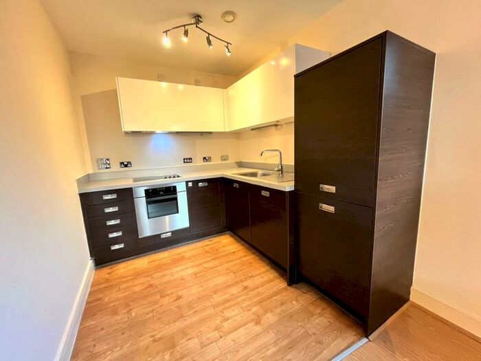 2 Bedroom Apartment To Rent In Postbox, B1