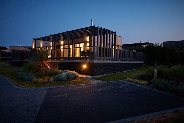 3 Bedroom Lodge For Sale In Tregea Hill, Portreath, Redruth, TR16