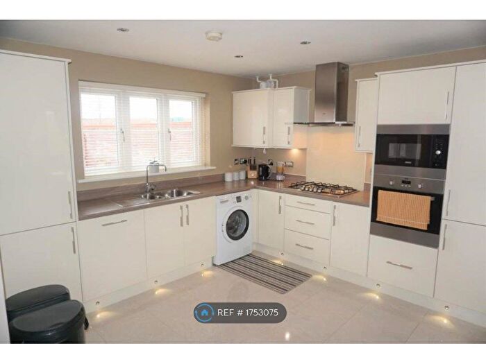 4 Bedroom Detached House To Rent In Ramsdale Walk, Eastfield, Scarborough, YO11