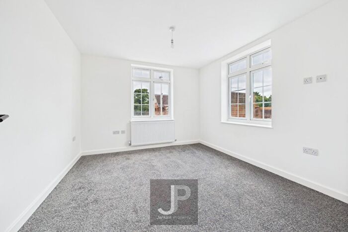 1 Bedroom Property To Rent In St. Marys Drive, Benfleet, SS7