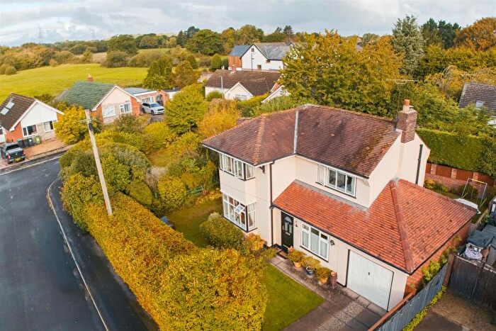 3 Bedroom Detached House For Sale In Hadlow Lane, Willaston, Neston, Cheshire, CH64
