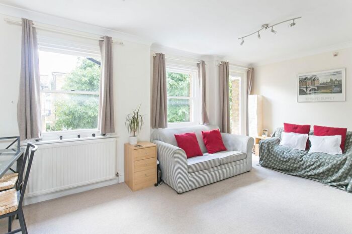 1 Bedroom Flat To Rent In Hillgate Place, Clapham South, SW12